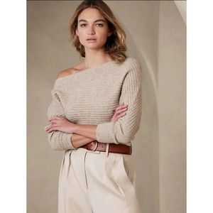NWT Banana Republic Colleta Wool-Blend Sweater in Oatmeal Size Large‎